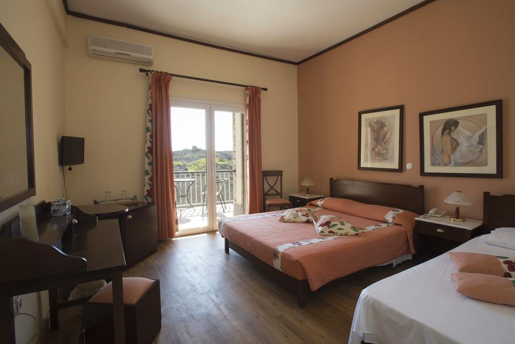 Methoni Beach Hotel Szoba fotó